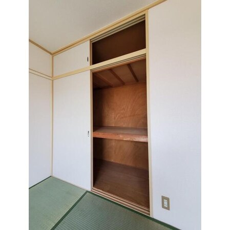 ウエストコートの物件内観写真